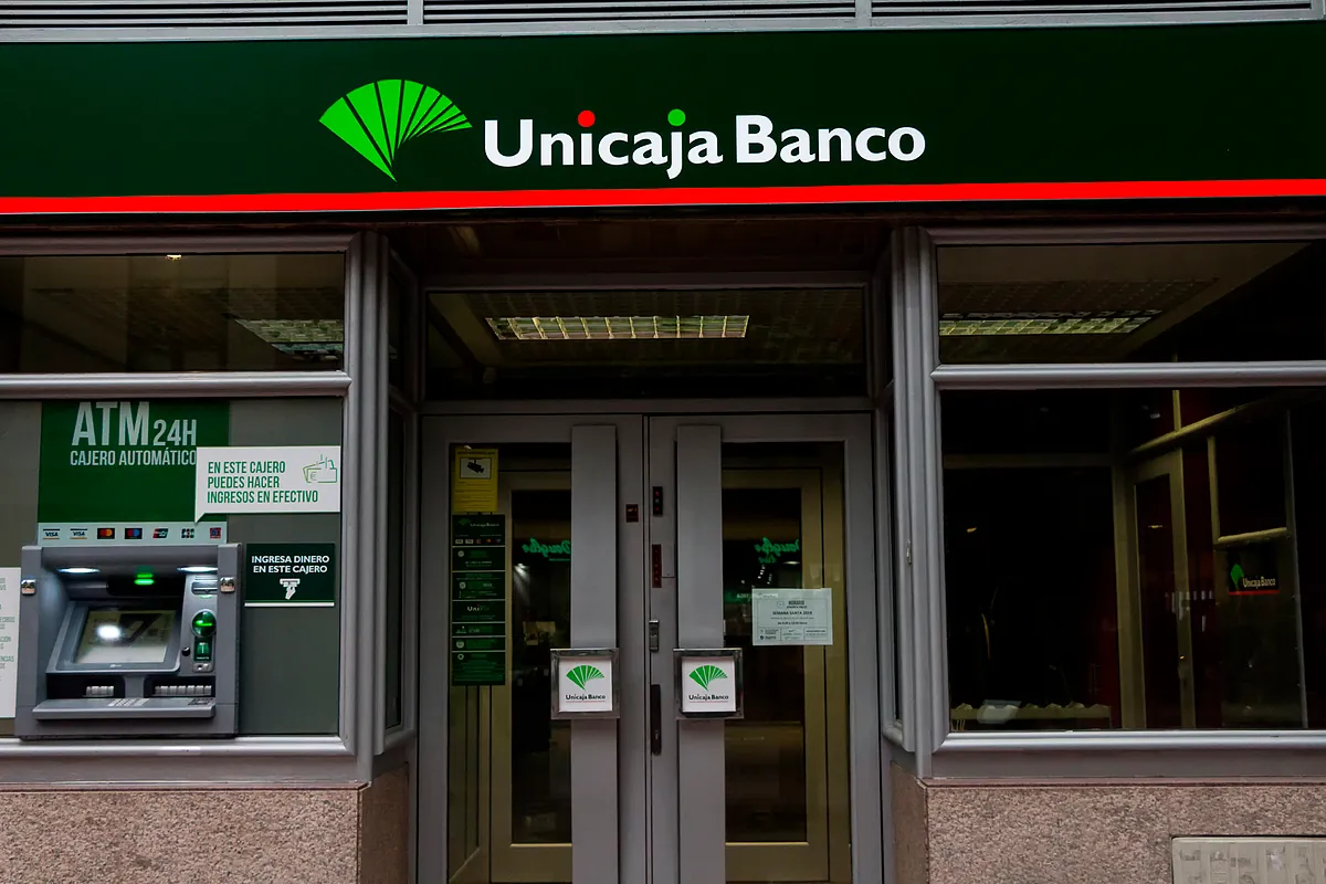 Unicaja gana 632 millones de euros y repartirá el 70% del beneficio