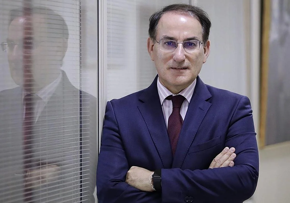 González de Lara, único candidato a la presidencia de la Confederación de Empresarios de Andalucía