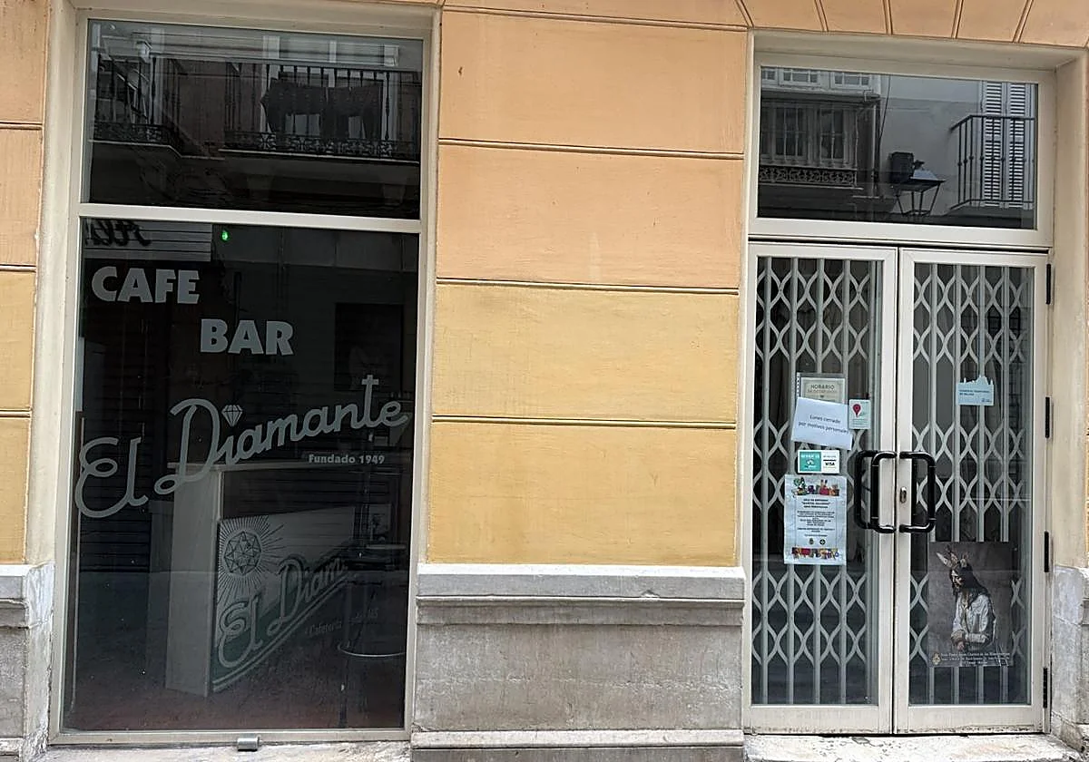 Adiós al Diamante: el bar de desayunos (y leche con fresa) que resistió a las modas