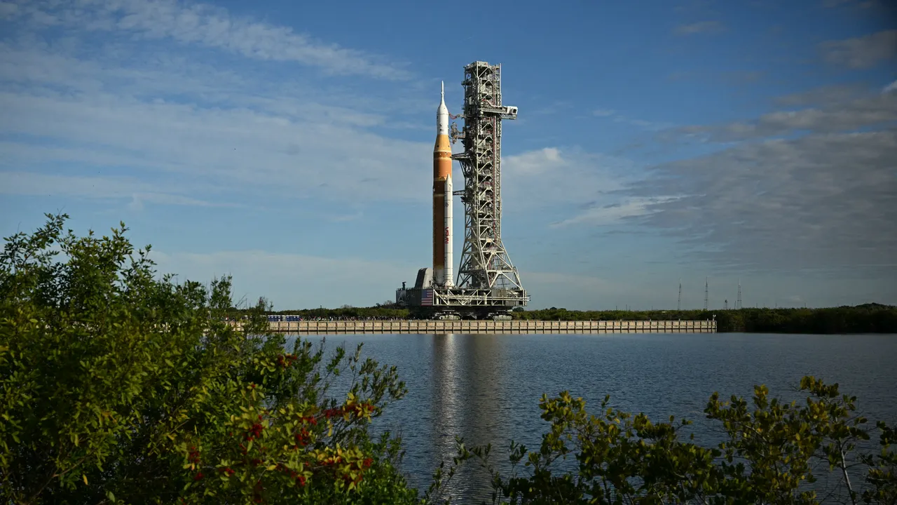 La NASA pospone hasta marzo la misión Artemis II que volará hacia la Luna