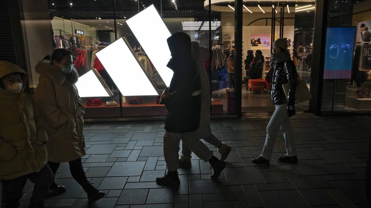 Adidas crece un 5% y bate su récord de facturación