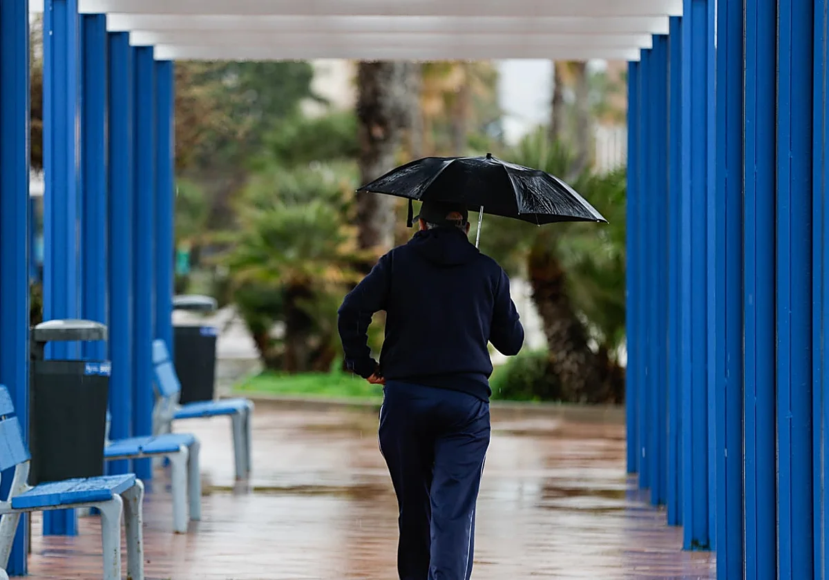 Málaga, ante las alertas: pide a Aemet estudiar si la capital se suma a la zona de la Axarquía