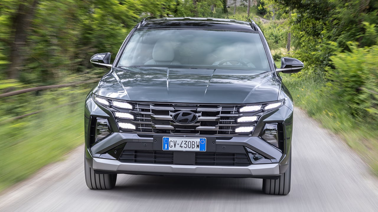 El Hyundai TUCSON ECO entra en modo compra lógica, ahora el precio, el consumo y el maletero juegan a su favor