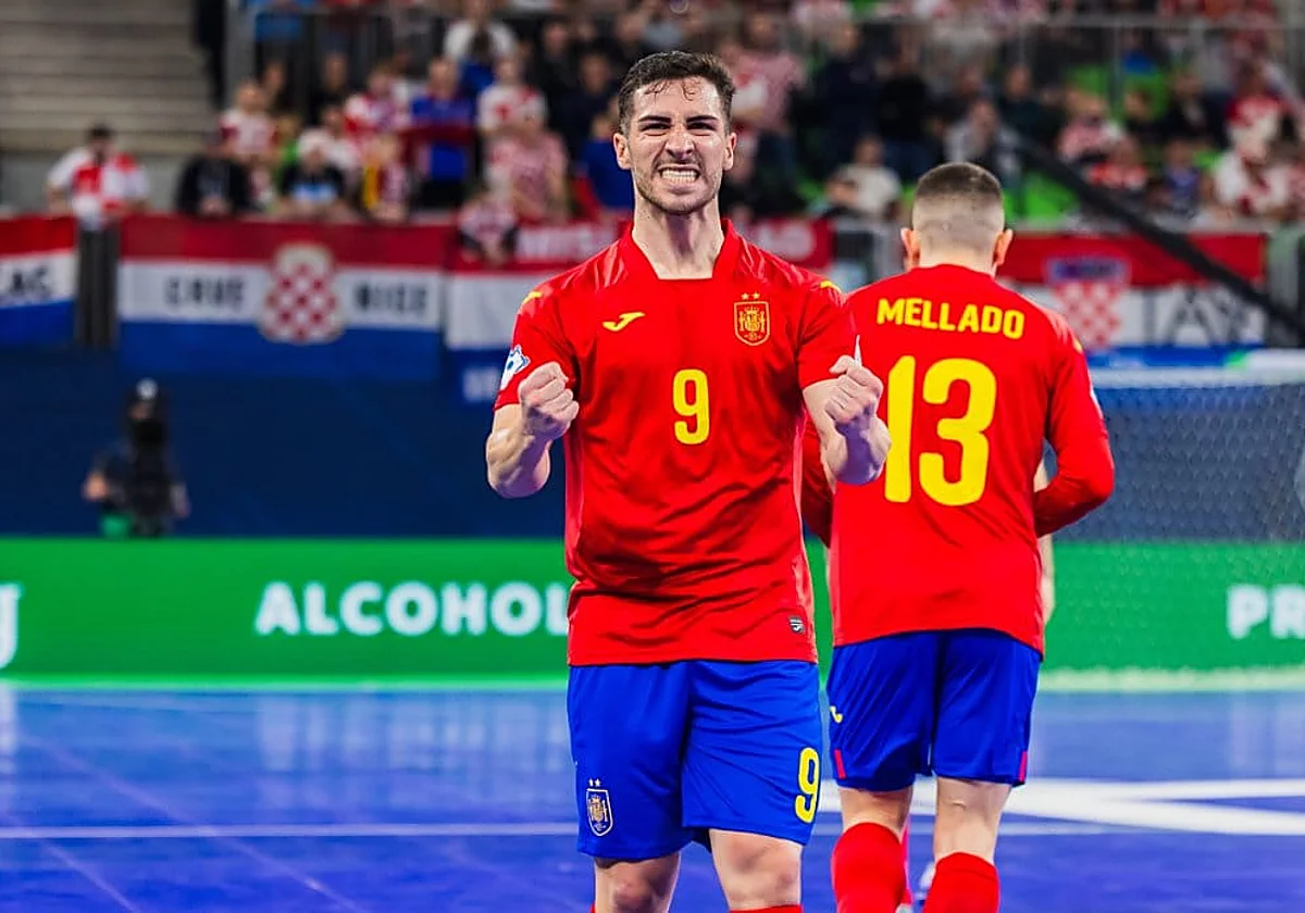 Pablo Ramírez impulsa a España hacia la final del Europeo