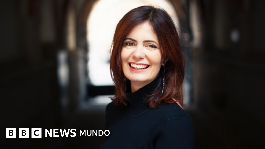 "Cuando celebramos nuestro décimo aniversario de boda, le pregunté a mi marido si quería que abriéramos nuestra relación a terceras personas"