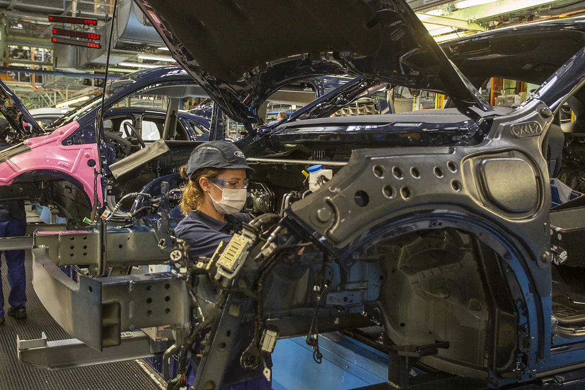 El presidente de Ford Europa se reunirá en Valencia con la dirección y la plantilla de Almussafes