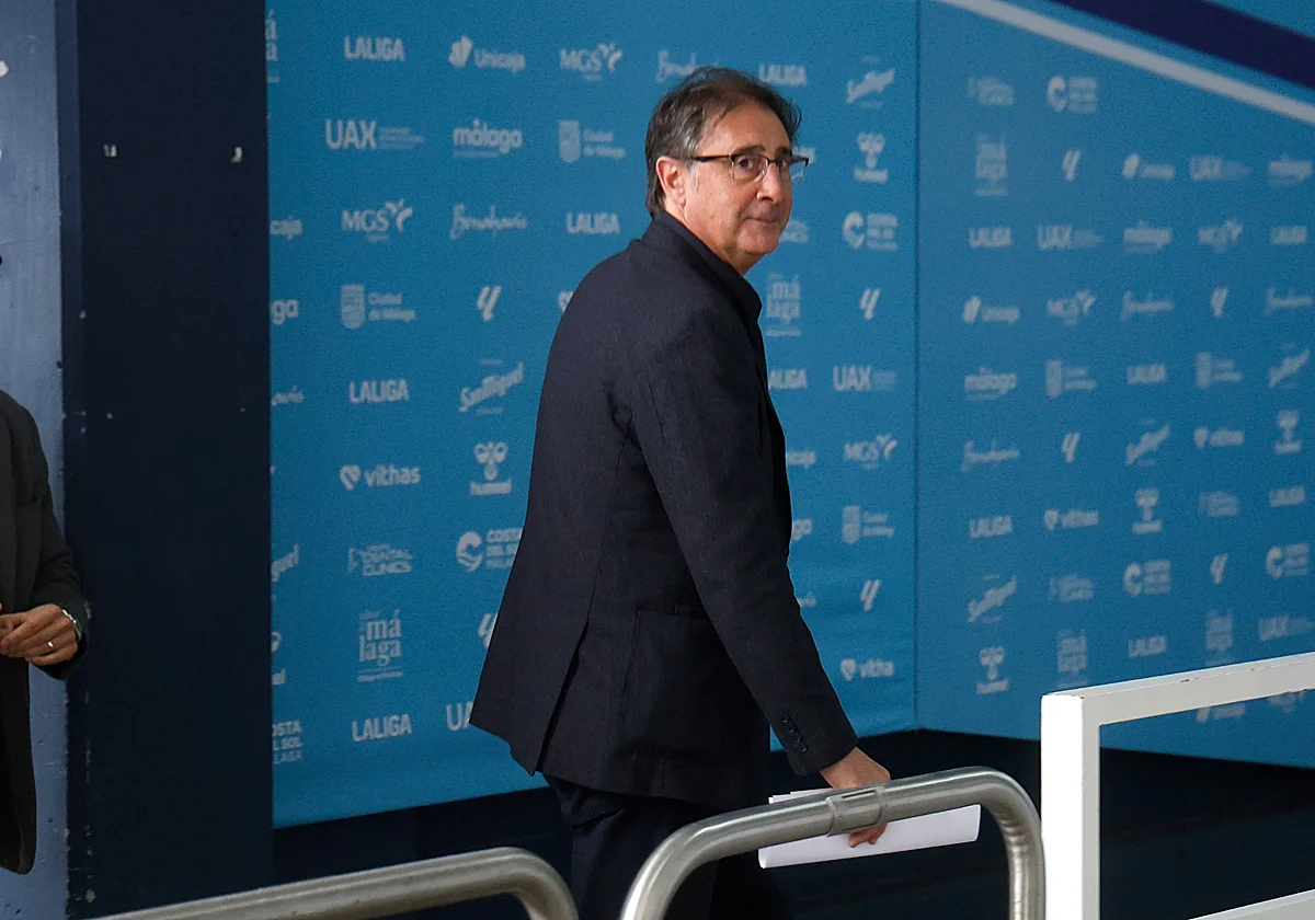 Loren, poco claro sobre su futuro: «Estaré trabajando hasta el último día que esté mientras la administración me lo permita»