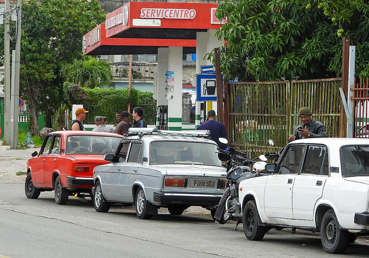 Cuba se prepara para «tiempos difíciles» con un plan de «desabastecimiento agudo de combustible»