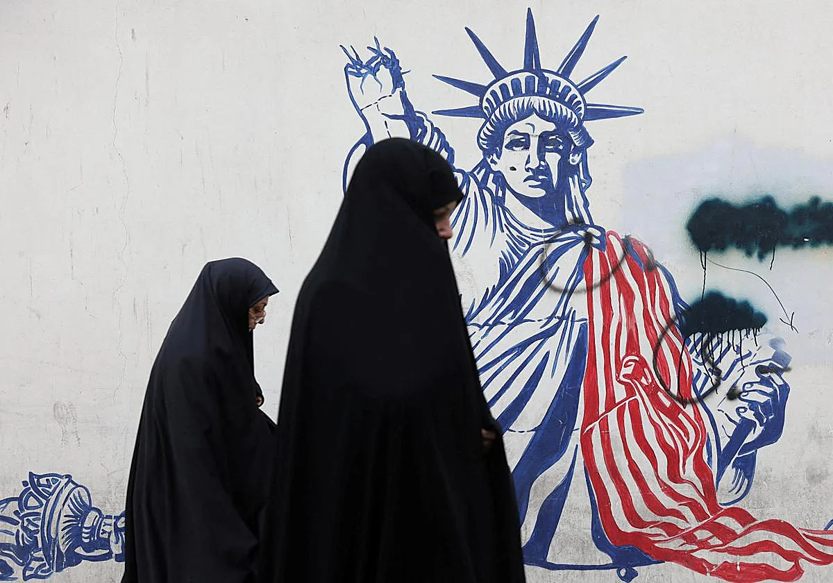 Irán y Estados Unidos retoman la negociación bajo la amenaza de una guerra a gran escala