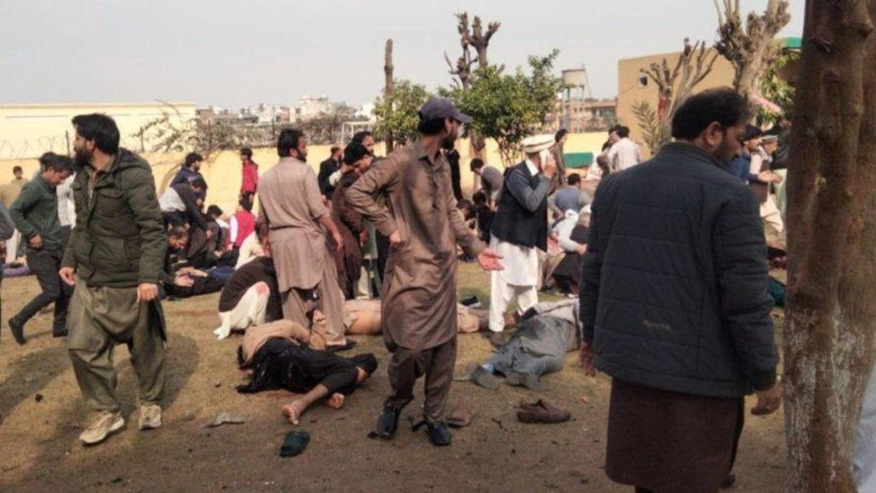 Al menos 15 muertos y más de 80 heridos en un atentado suicida en una mezquita de Islamabad (Pakistán)