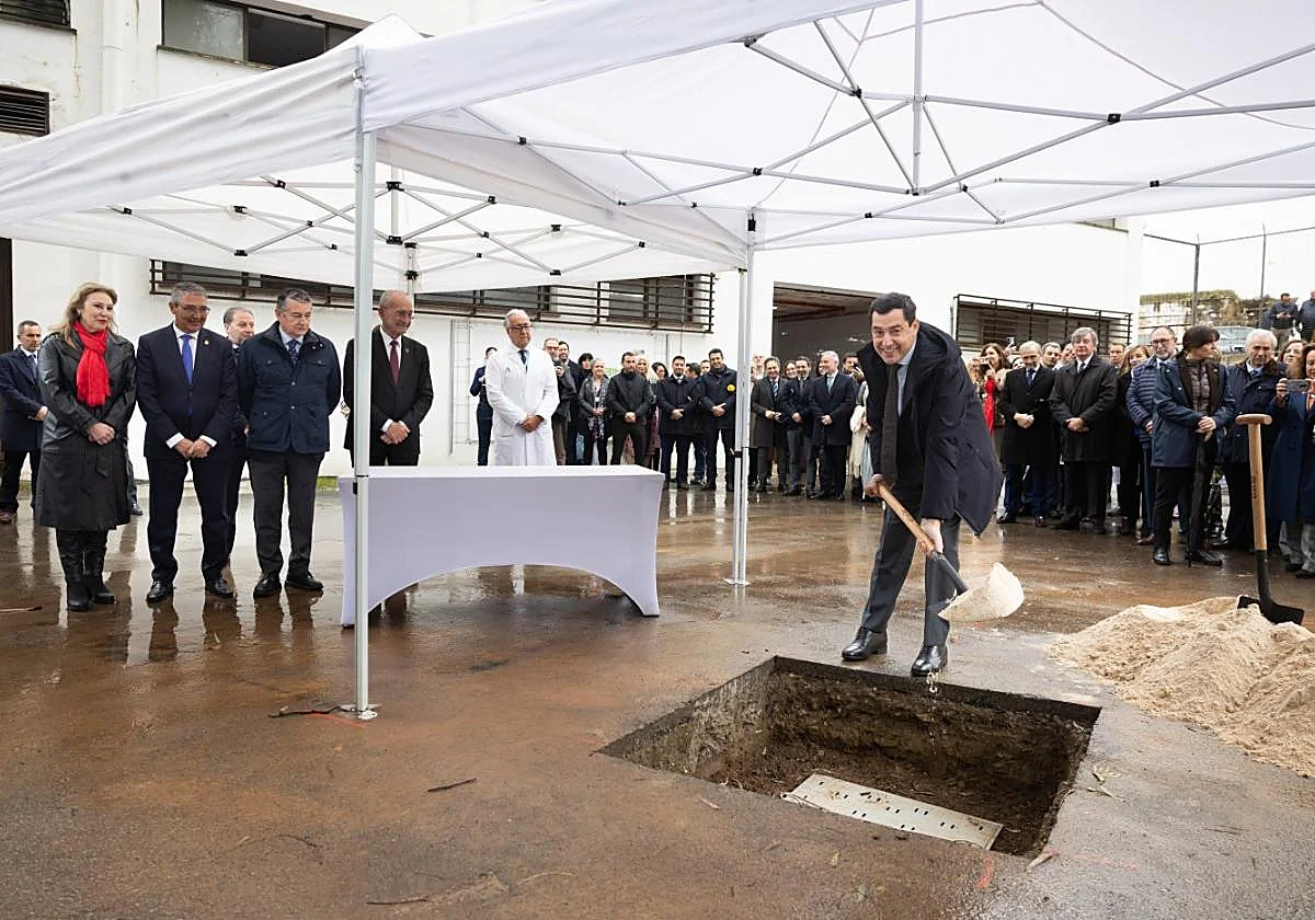 Regional president lays first stone of Malaga's new hospital