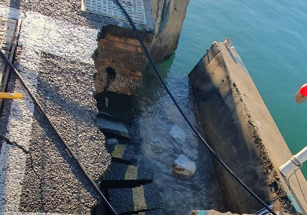 Benalmádena marina to fast-track 'urgent' repairs to tourist excursion dock