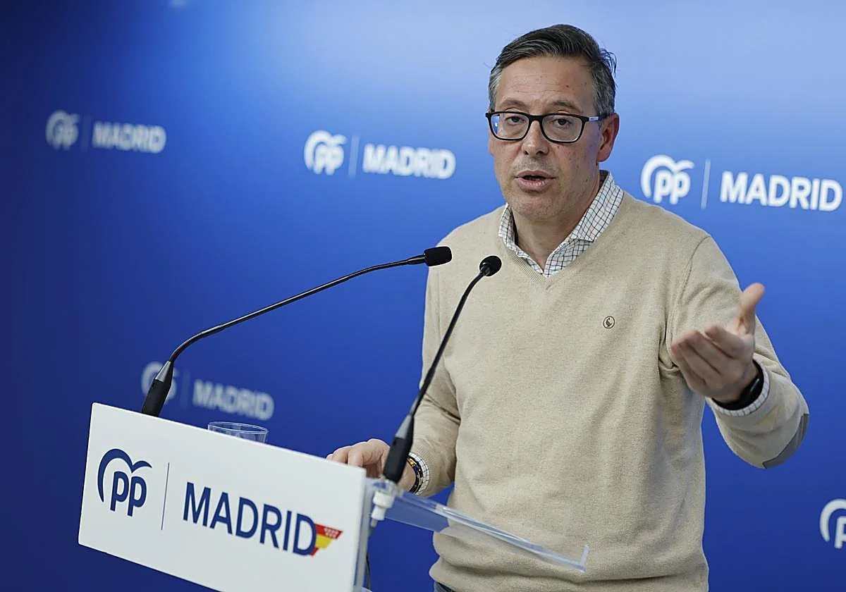 El PP de Madrid escala el choque con la exedil de Móstoles e intenta salvaguardar a Ayuso