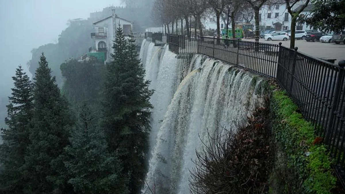 Grazalema, un pueblo fantasma por las aguas subterráneas que han colapsado: "Seis o siete días"