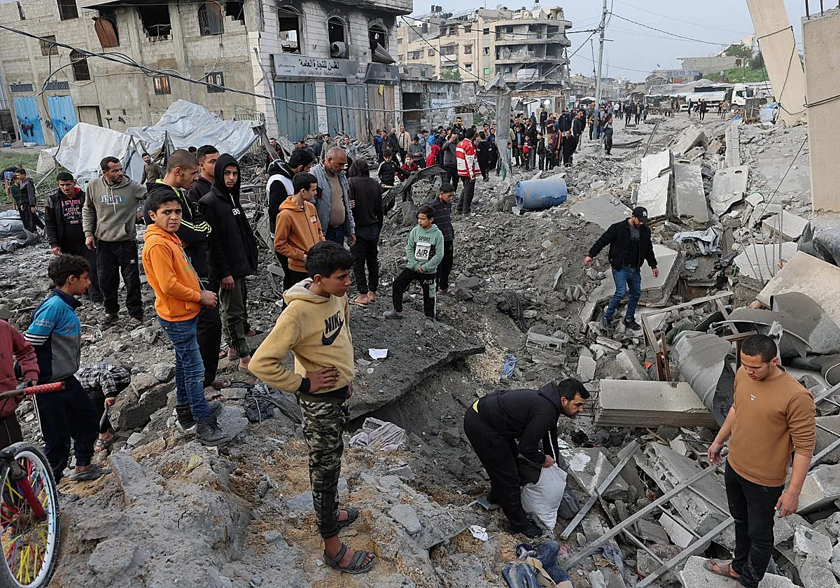 Israel bombardea un edificio en Gaza tras su primera orden de evacuación desde el inicio del alto el fuego