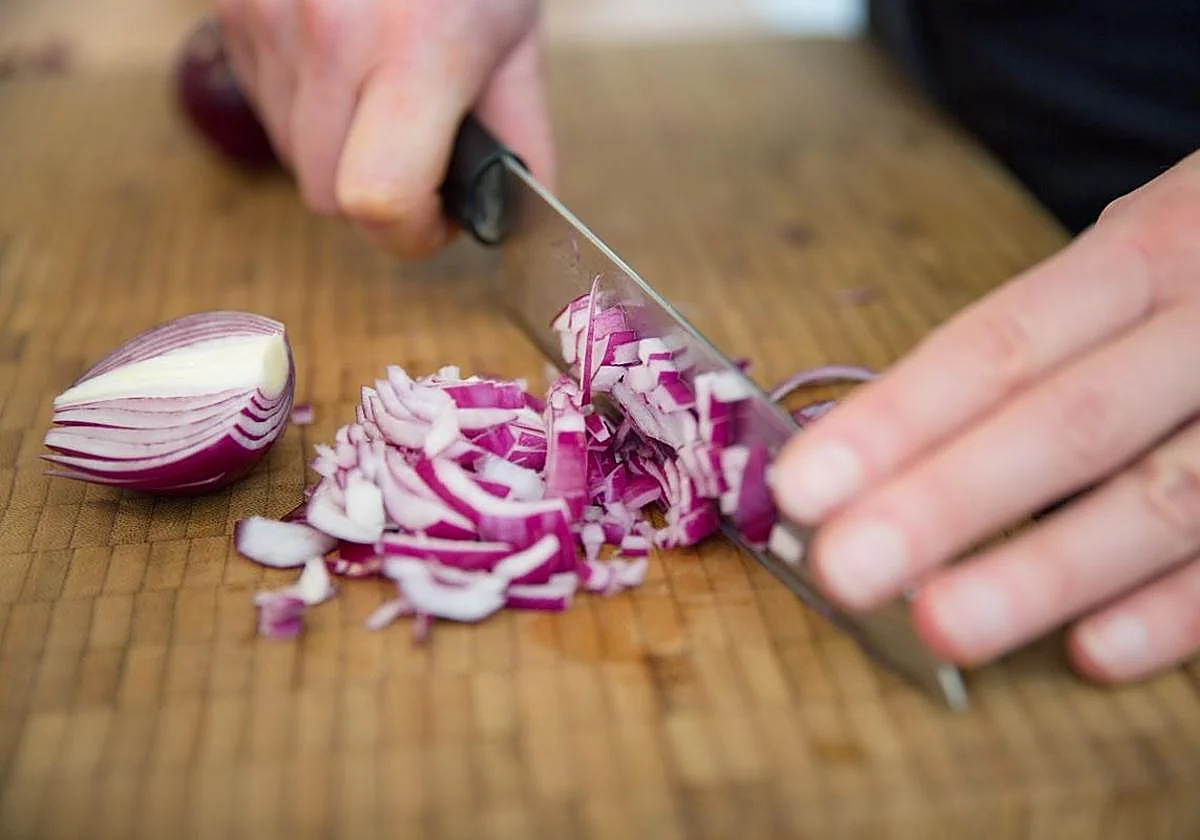 Cooking tips: ways to slice onions without your eyes watering