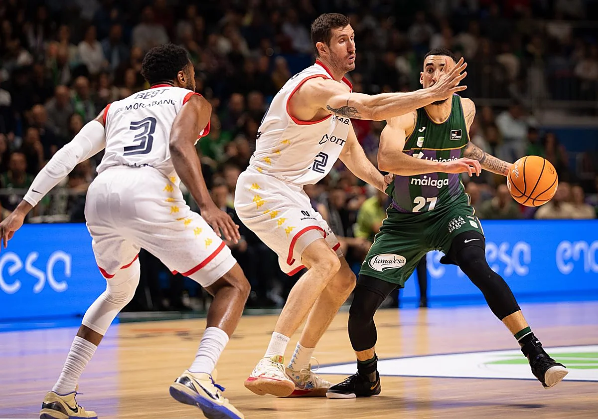 El Unicaja doblega al Andorra con una buena reacción final (91-79)