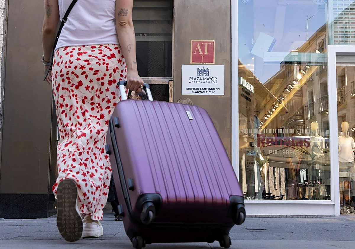 El número de pisos turísticos se desploma un 12% pero siguen sumando 330.000 viviendas