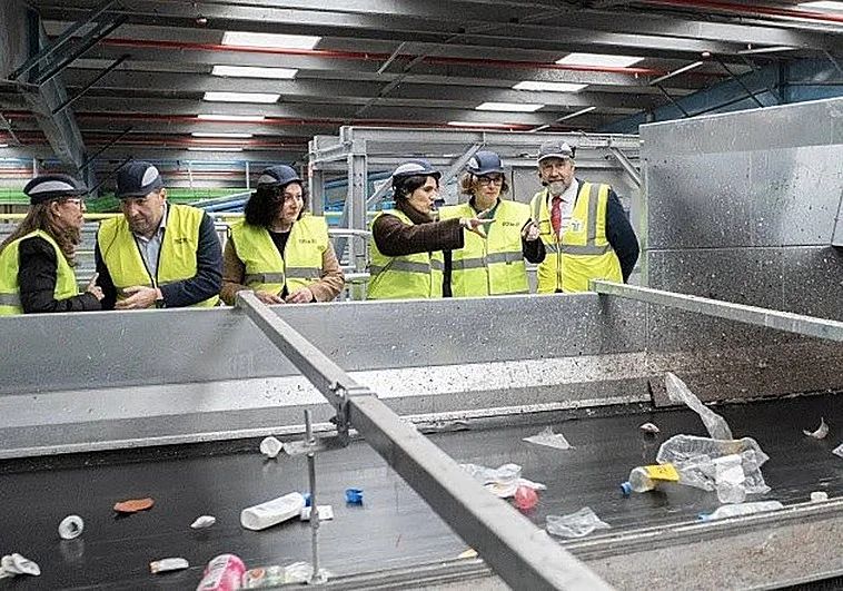 España estrena una planta pionera capaz de separar 10 tipos de envases