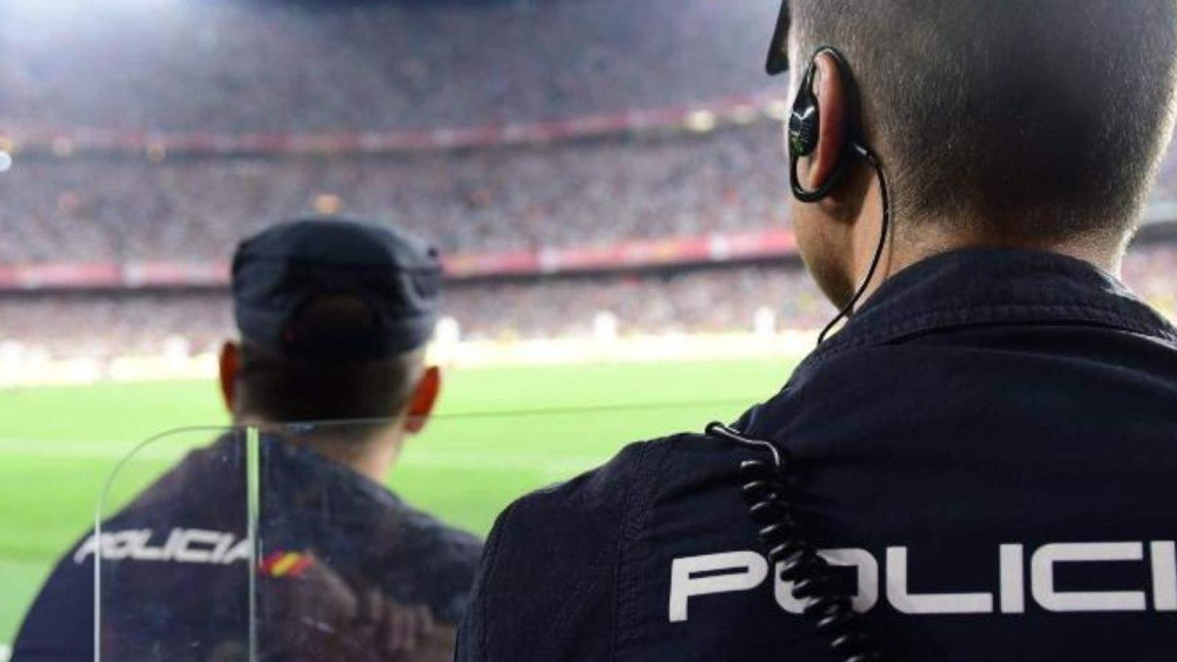 Detenido un árbitro de Segunda División por una presunta agresión sexual a una prostituta tras hacerse pasar por policía