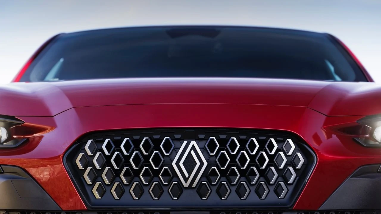 Un juez alemán prohíbe vender el Renault Clio y el Mégane eléctrico por una disputa de chips