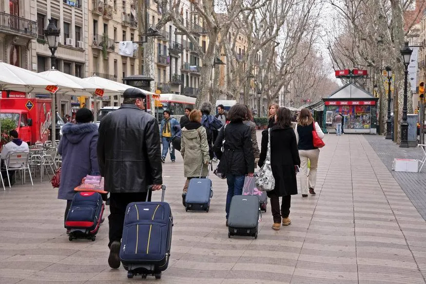 El registro de alquileres borra 50.000 pisos turísticos: así cae la oferta por provincias