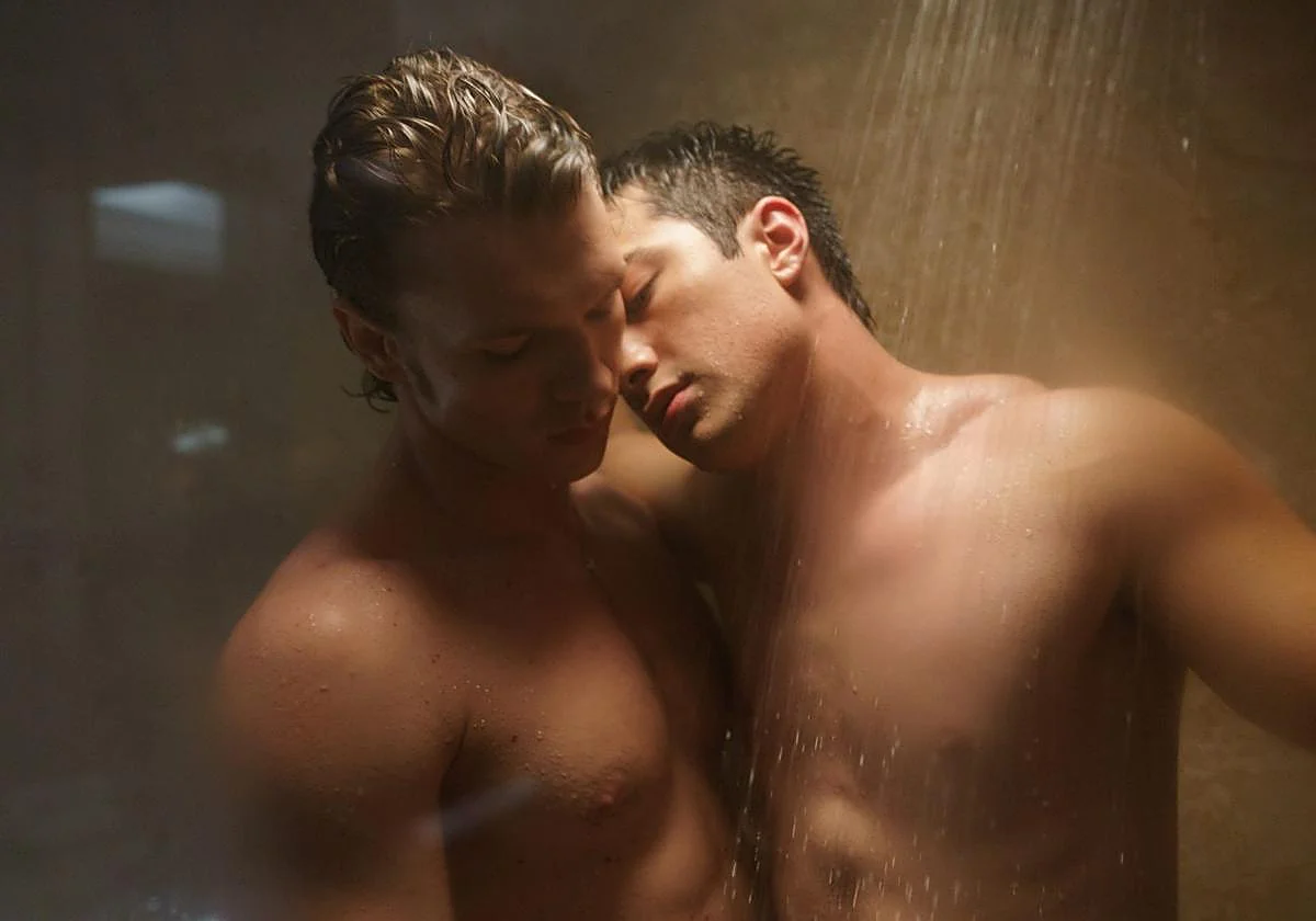 'Más que rivales', erotismo de alto voltaje y hockey