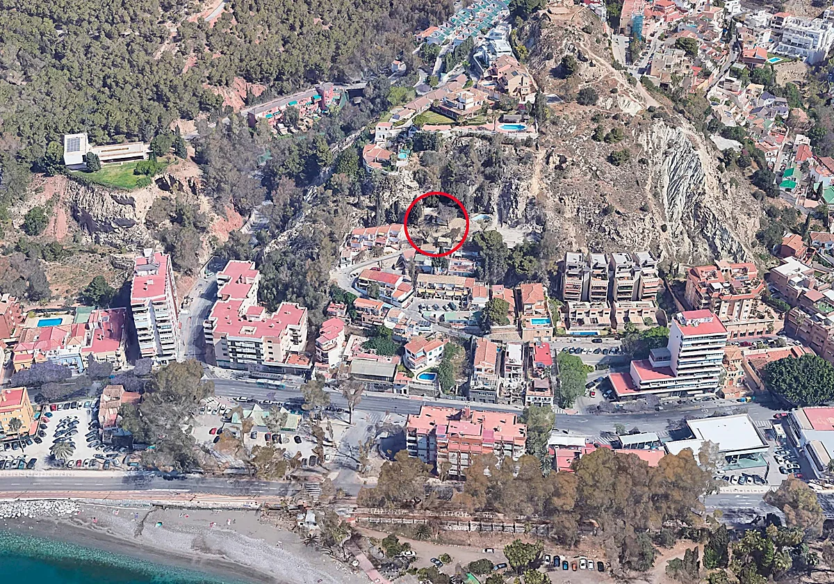 Malaga city council to sanction housing developer for felling trees near Baños del Carmen