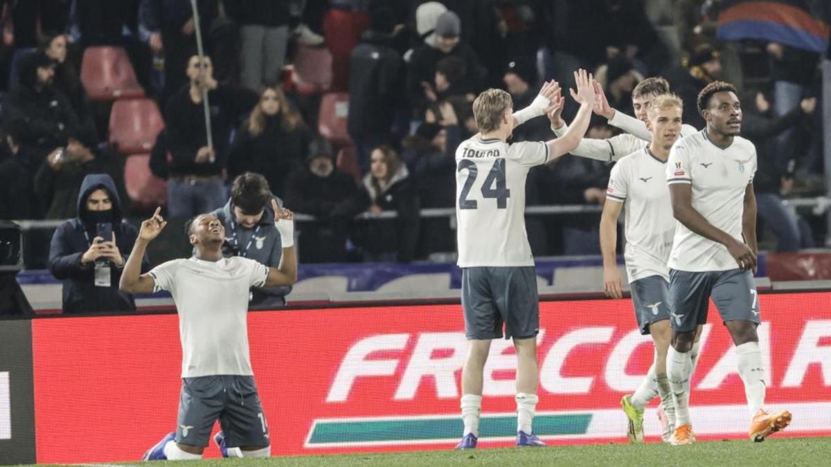 La Lazio pierde a Pedro... pero se carga al campeón y avanza a semis de 'Coppa'