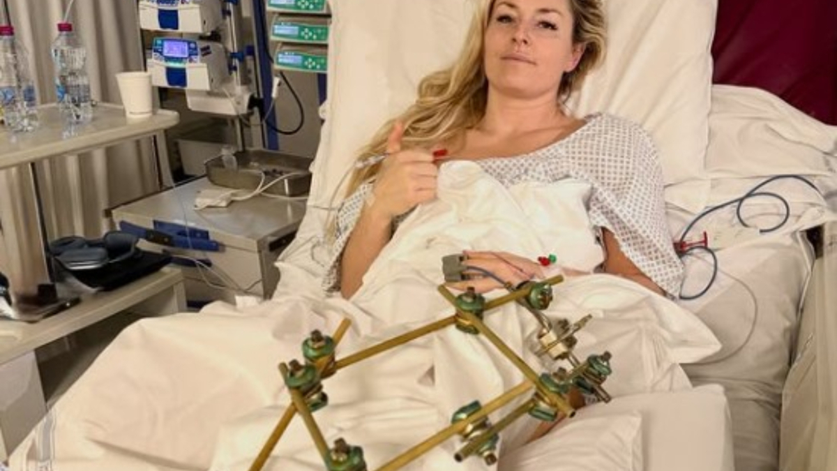 Lindsey Vonn es operada por tercera vez y publica una foto desgarradora