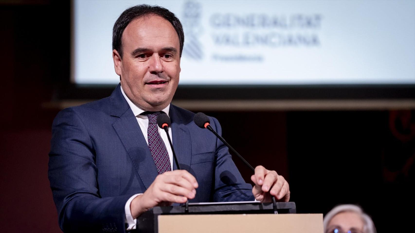 Pérez Llorca convoca una interparlamentaria para dar un impulso a la coordinación de la acción política en su año clave