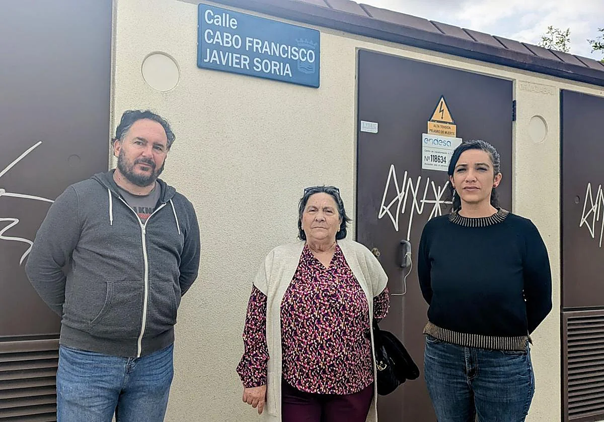 Málaga dedica una calle al cabo Soria: «Coge la placa y traétela porque da vergüenza»