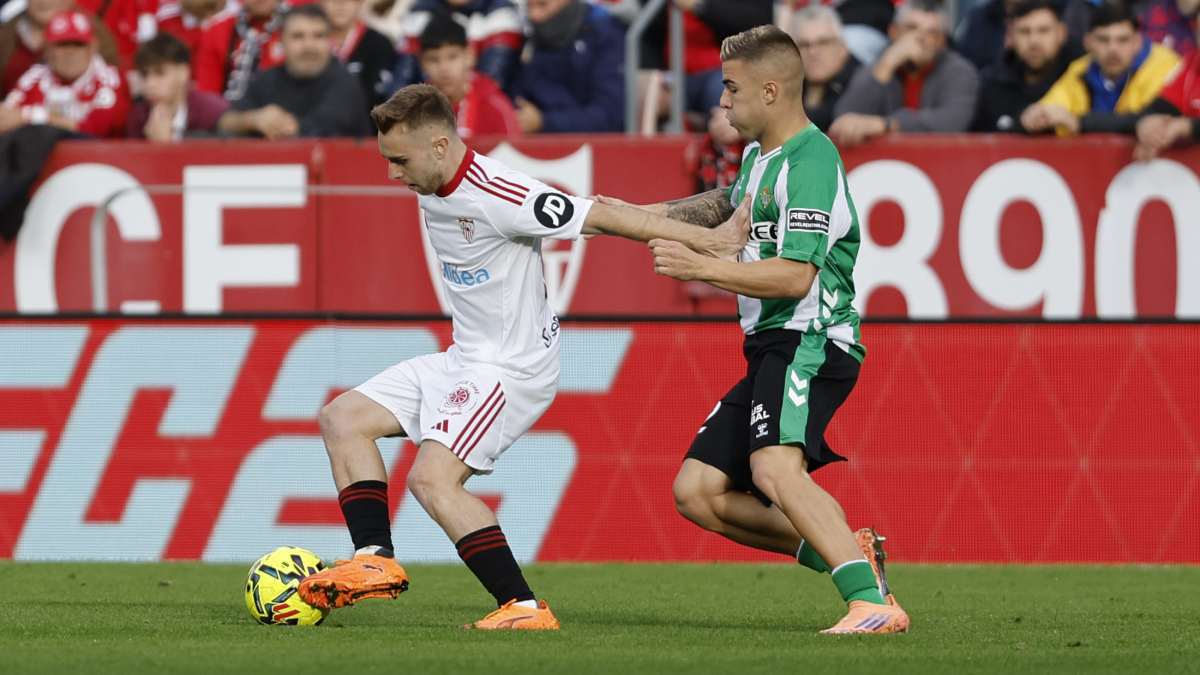 Los cinco apercibidos del Sevilla con el derbi en el horizonte