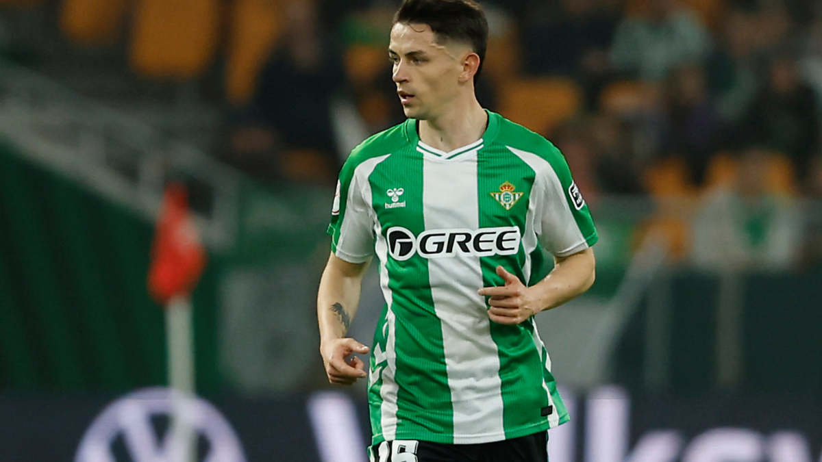 Fidalgo cambia el plan