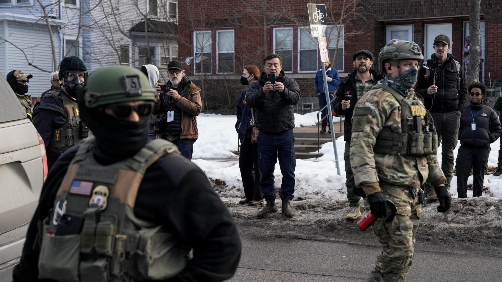 El 'zar de la frontera' de EEUU anuncia el fin de la operación migratoria en Minnesota en la que murieron dos ciudadanos