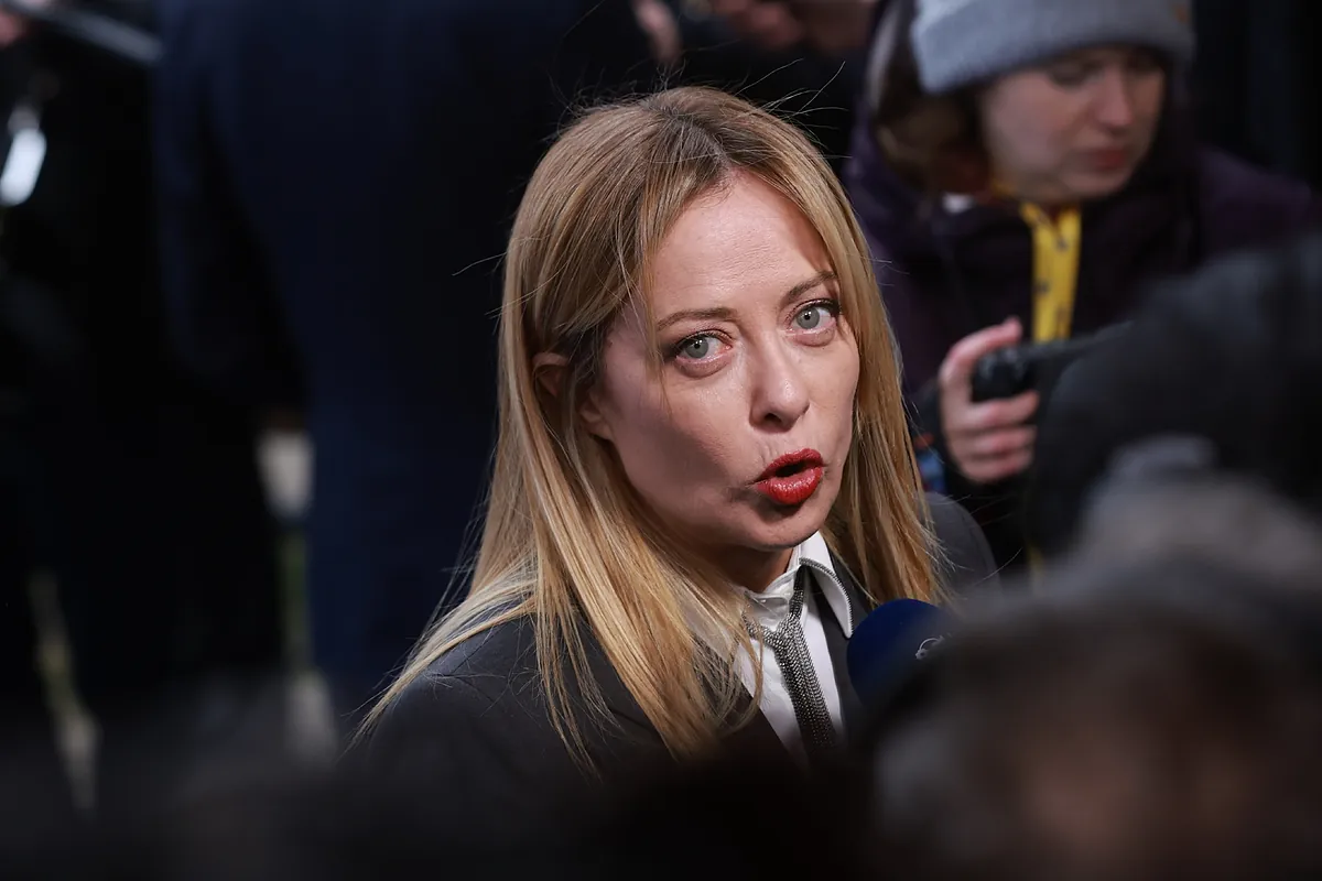 Sánchez critica a Meloni por la reunión previa a la cumbre de la UE