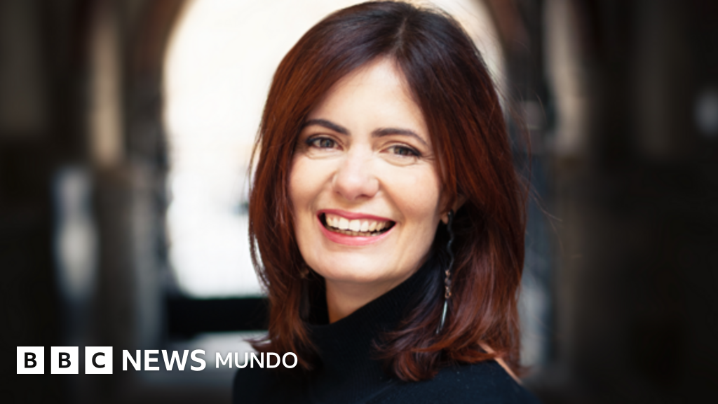 "Cuando celebramos nuestro décimo aniversario de boda, le pregunté a mi marido si quería que abriéramos nuestra relación a terceras personas"