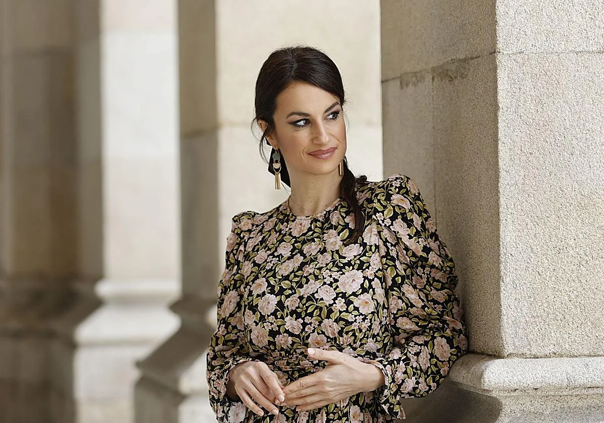 «Me gustaría pagar la compra con un poema, pero solo aceptan tarjeta o efectivo»