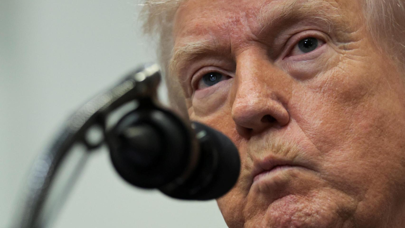 El mayor evento sobre Defensa del mundo carga contra Trump y su "política de demolición" tras el show de JD Vance en 2025