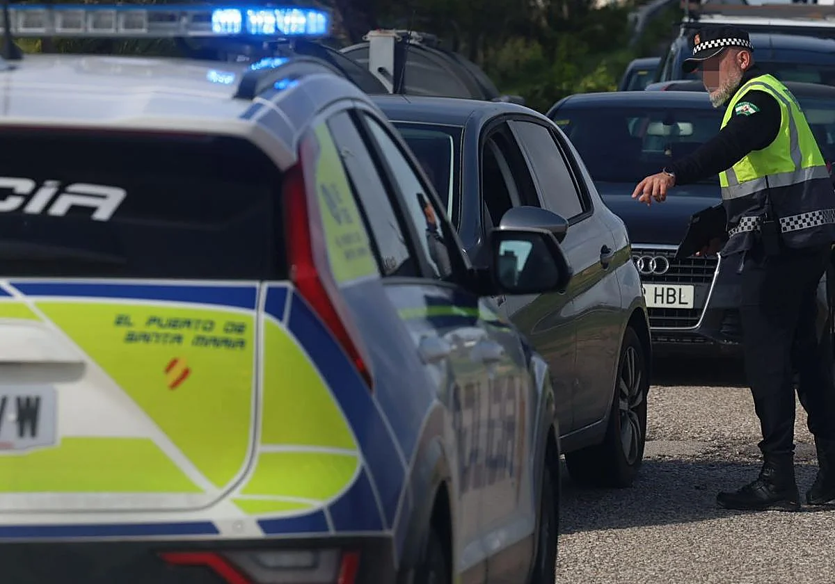 Interceptan a un niño de 13 años en Vigo mientras conduce el coche de su madre marcha atrás