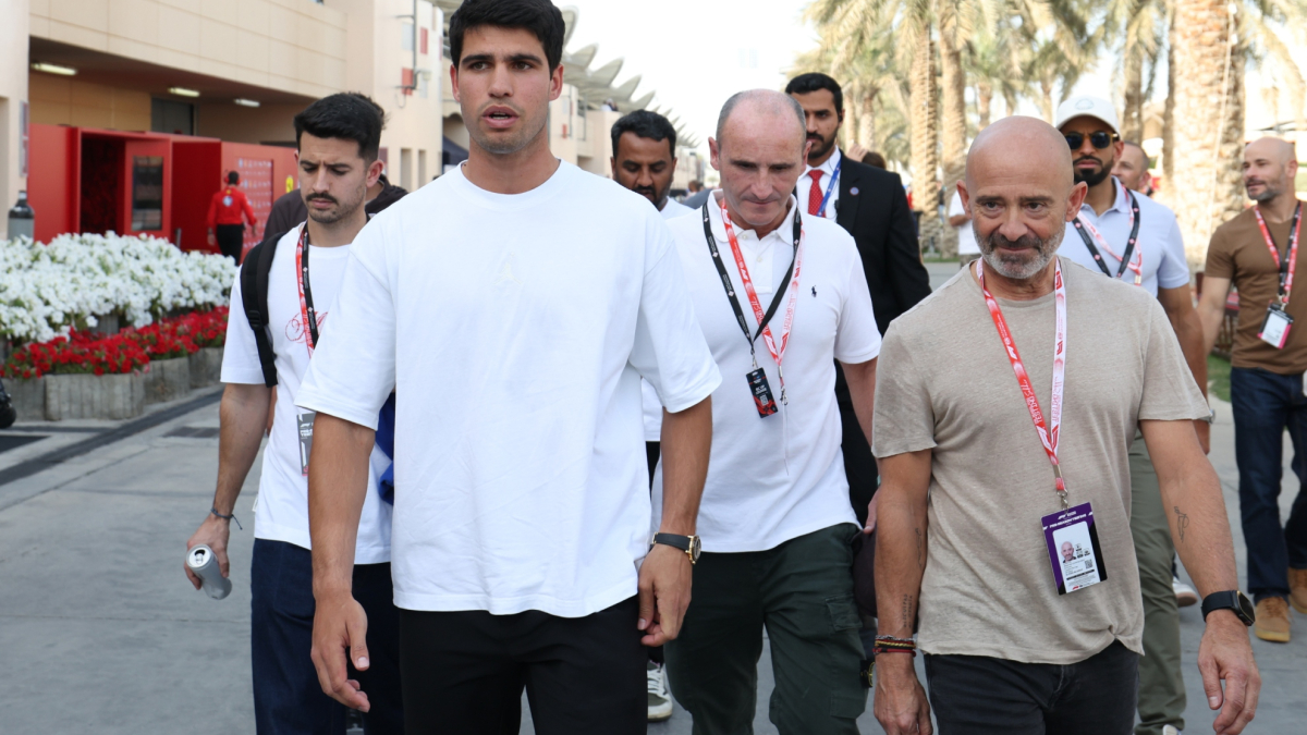 Carlos Alcaraz entrenará ya este sábado en las pistas de Doha