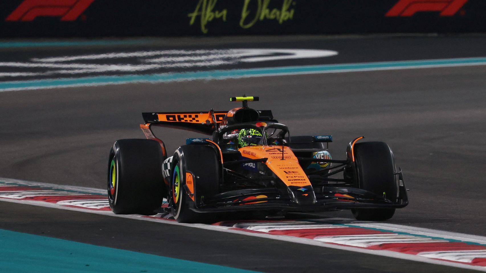 Norris se corona en Abu Dabi como nuevo campeón del mundo de la Fórmula 1 en la victoria agridulce de Verstappen