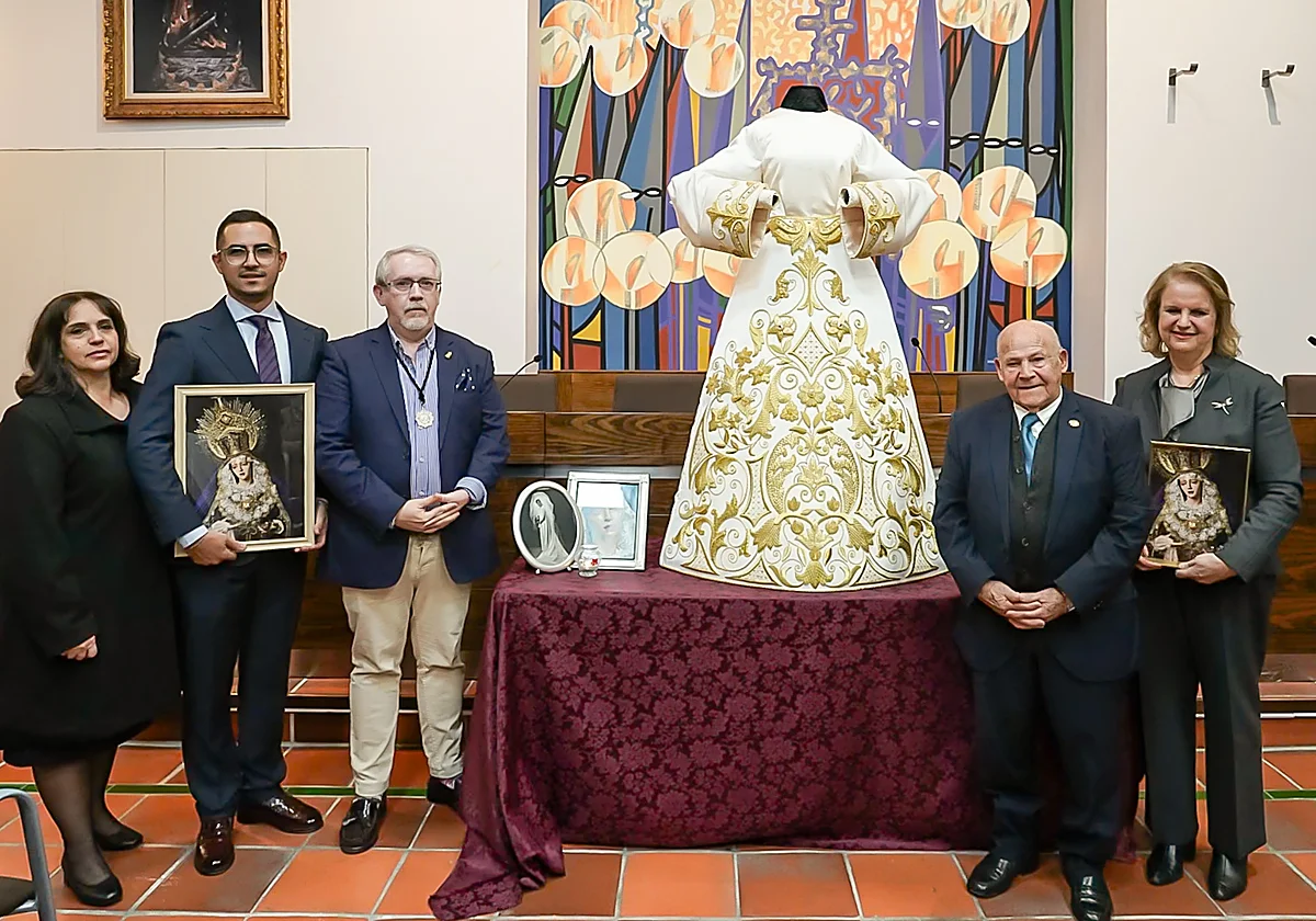 La Virgen Mediadora de la Salvación estrenará una saya en memoria de su camarera mayor honoraria