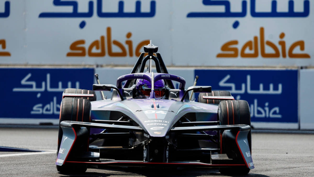 La noche 'confunde' a Pepe Martí... y encumbra a Pascal Wehrlein