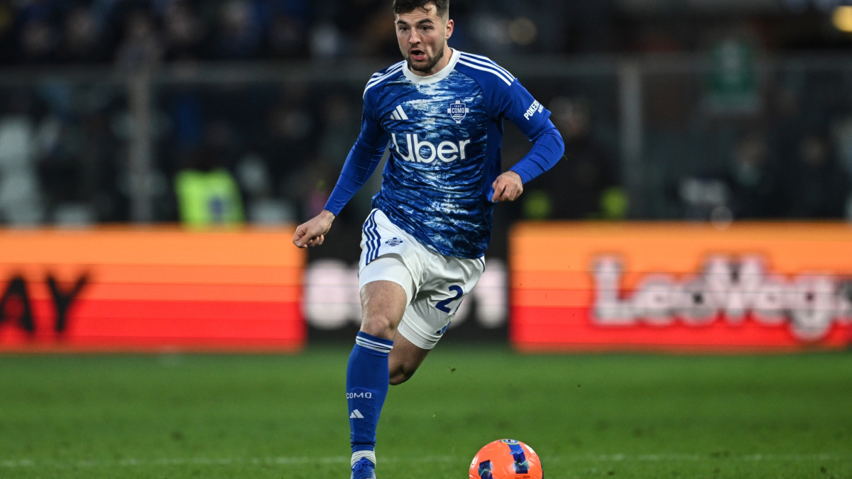 Cesc 'saca punta' a Martin Baturina, el 'heredero' de Modric