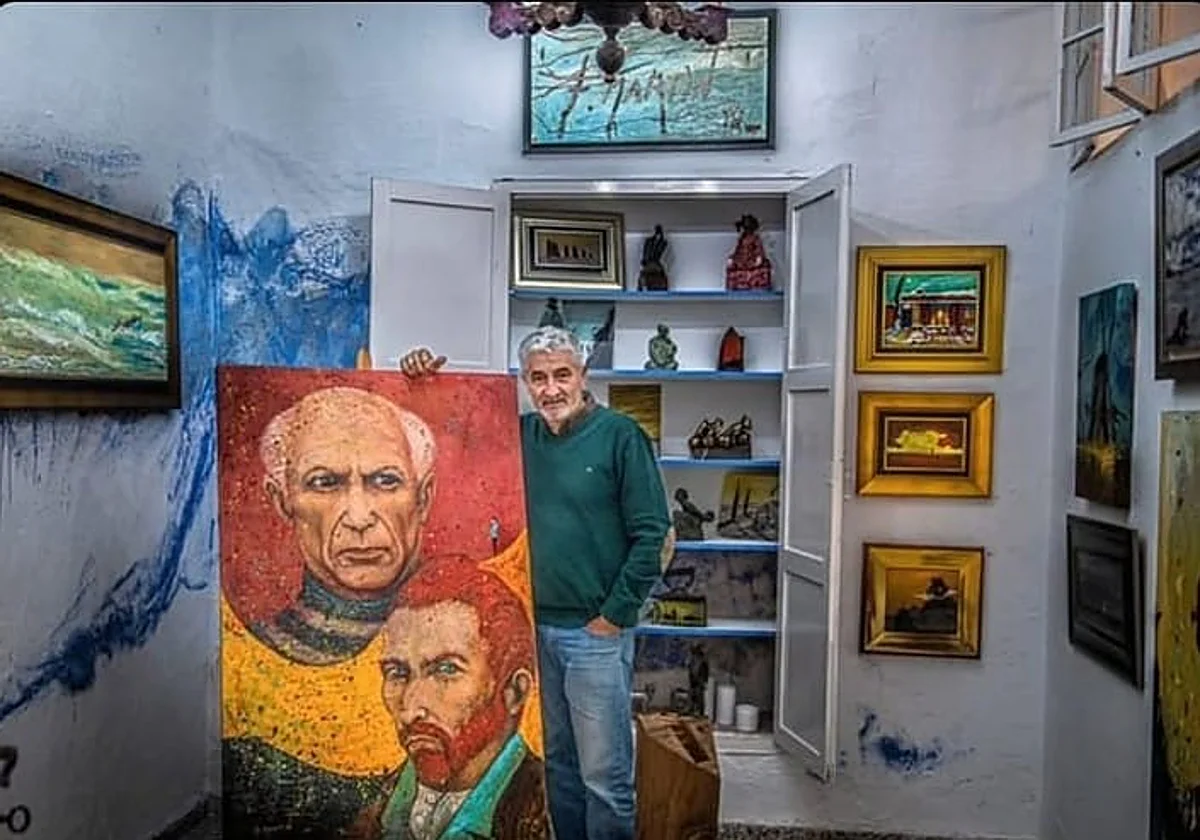 Paco Martín cierra su galería de Nerja tras nueve años de arte en la calle Pintada