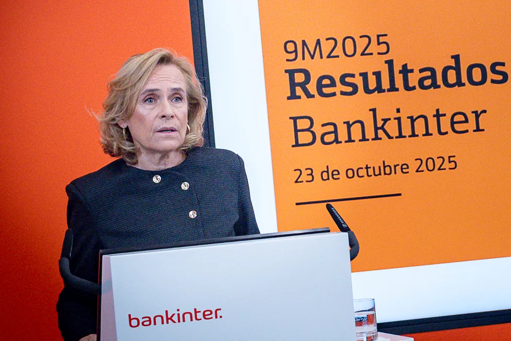 Bankinter tiene a tiro superar el ráting de Sabadell