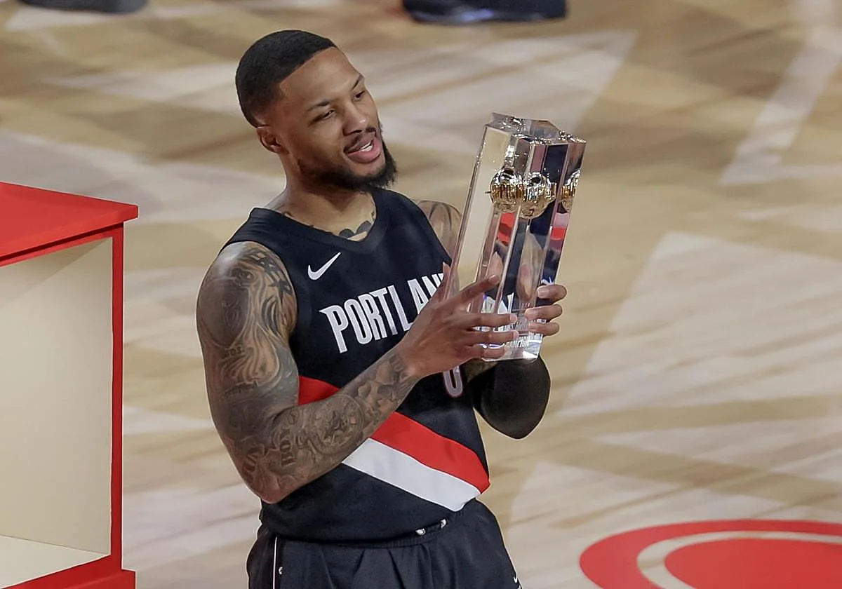 Damian Lillard gana el concurso de triples con el tendón de Aquiles roto