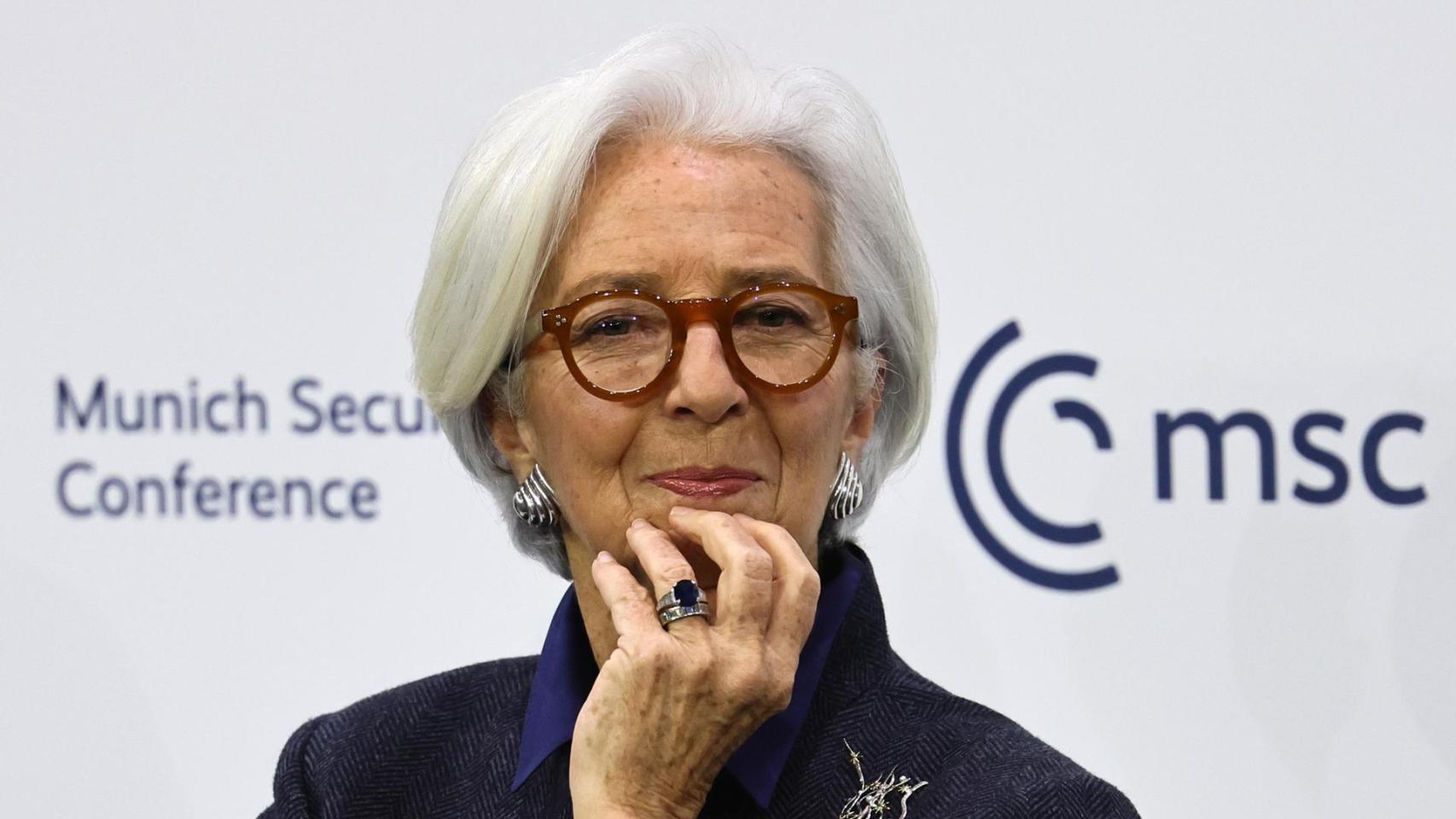 Lagarde afirma que gracias a "la patada en el culo" de Trump a Europa, los líderes del viejo continente "se acercan más"