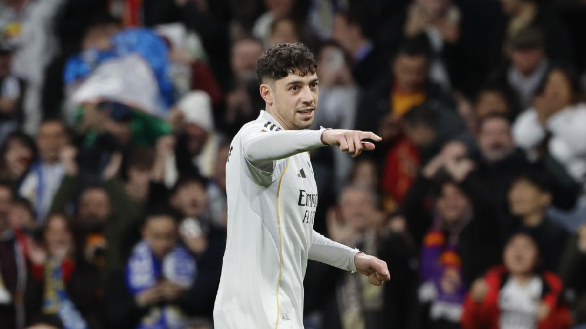 Valverde celebra la paz de los laterales